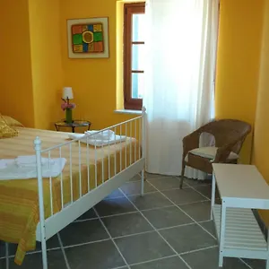 Bed & Breakfast Pietre Antiche, Vezzi Portio